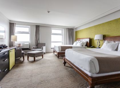 Hotel Champlain