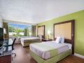 econo-lodge-airport-near-billy-graham-parkway