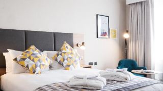 holiday-inn-farnborough