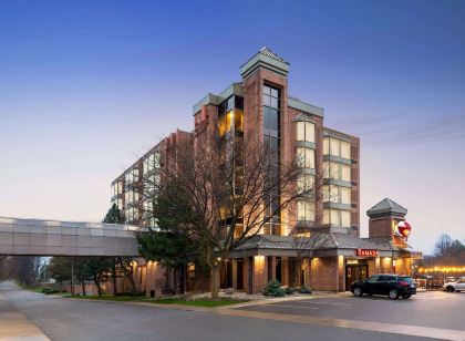 Ramada Plaza by Wyndham Niagara Falls