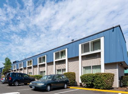 District Hotel by OYO Portland Convention Center