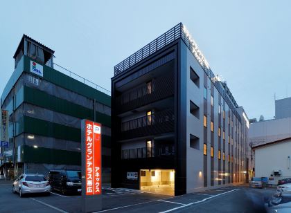 帶廣格蘭露台附樓飯店