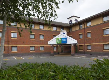 Holiday Inn Express Exeter East