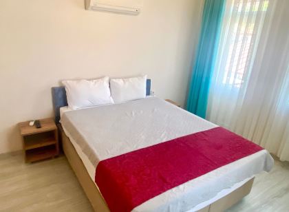 Dinc Otel