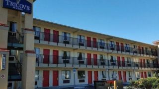 tricove-inn-and-suites