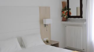 hotel-uhainak
