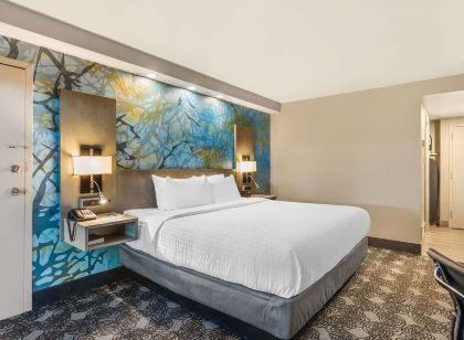 Clarion Inn