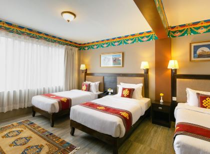 Hotel Lotus Gems