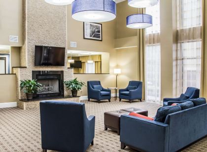 Comfort Suites University - Research Park