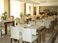 mom-hotel