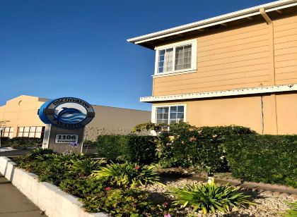 디스커버리 인 몬테레이 베이