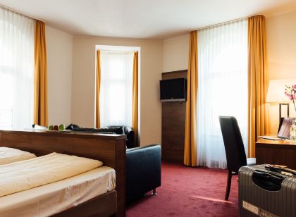 Arcade Hotel (DORMERO Hotel Wuppertal from 2025)