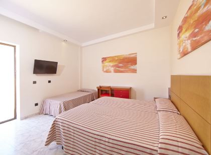 Mll Caribbean Bay