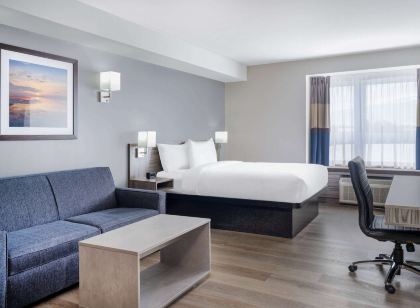 Microtel Inn & Suites by Wyndham Kanata Ottawa West
