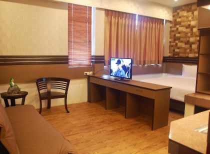 Gandhi Inn