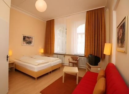 Hotel Reverey * kontaktloser Self Check-In *