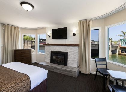 Capitola Venetian Vacation Rentals