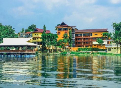 Dolores Lake Resort