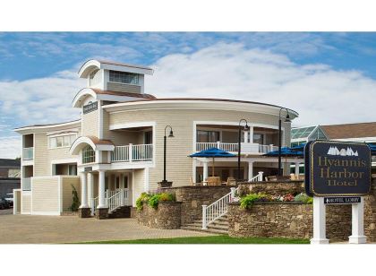 Hyannis Harbor Hotel