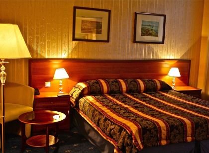 Belvedere-Nevsky Business Hotel