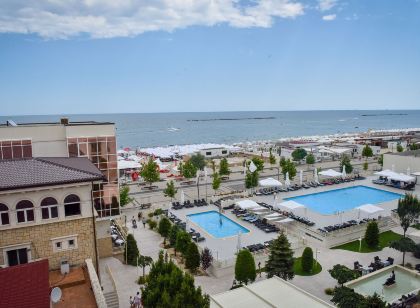 Iaki Conference & Spa Hotel