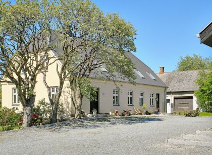 Basballegaard Bed & Breakfast