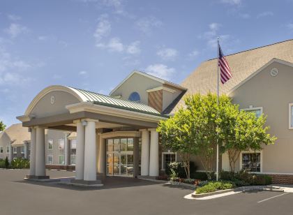 Holiday Inn Express & Suites ANNAPOLIS by IHG