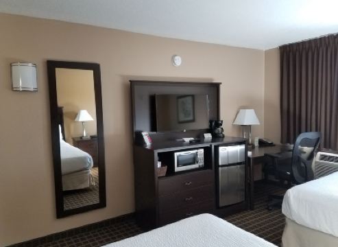 Americas Best Value Inn and Suites Bismarck