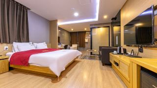 no1-new-yorker-hotel