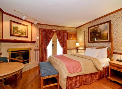 Super 8 by Wyndham Gananoque Country Squire Resort