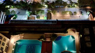 lucky-tower-residence-2br-top-floor-condo