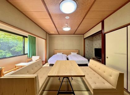 우레시노 온세나 유스유크 사라야마