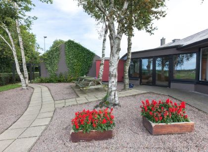Best Western Plus White Horse Hotel