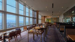 hilton-fukuoka-sea-hawk