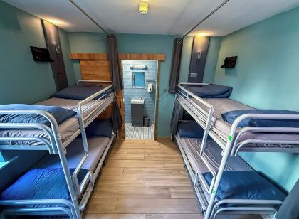 Abbey Court Hostel