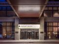 embassy-suites-by-hilton-minneapolis-downtown-hotel
