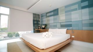 le-fenix-sukhumvit-11-bangkok