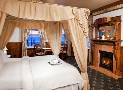 Doryman's Oceanfront Inn