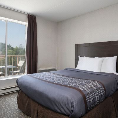 Standard Room, 1 Queen Bed (Non-Wheelchair Accessible) Standard Room, 1 Queen Bed (Non-Wheelchair Accessible) Super 5 Inn Promo Code