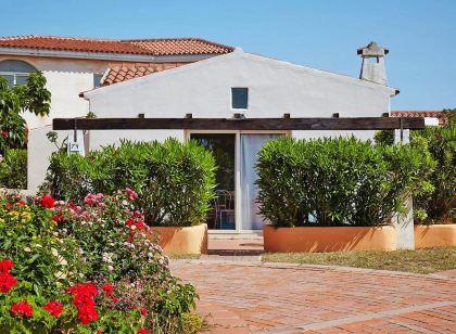 2-room Apartment in the Residence Lu Nibareddu