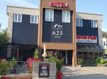 Hôtel le 625