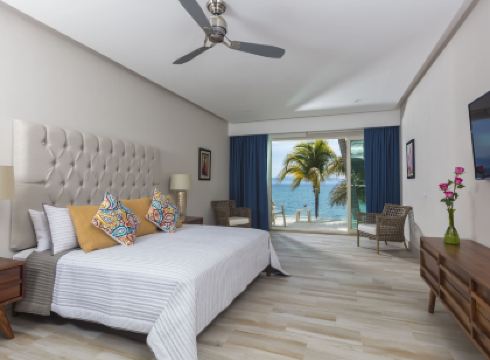 Vista Vallarta All Suites on the Beach