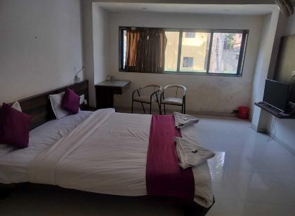 Hotel Saiba Lodging