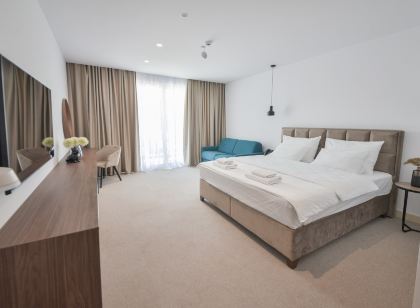 Luxury Hotel Riva - Budva