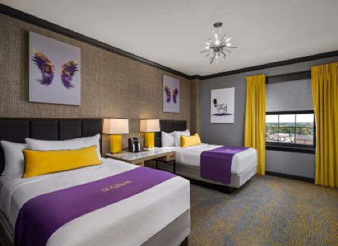 The Admiral, Downtown Historic District