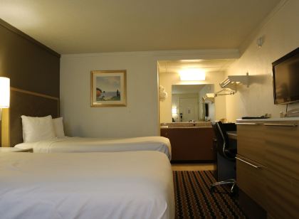 Rodeway Inn Sharonville