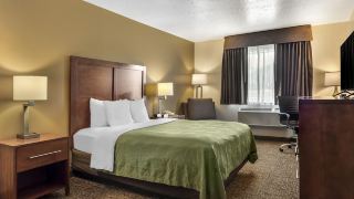 quality-inn-logan-near-university