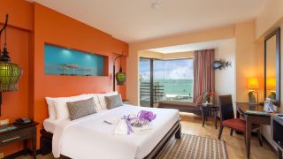the-bayview-hotel