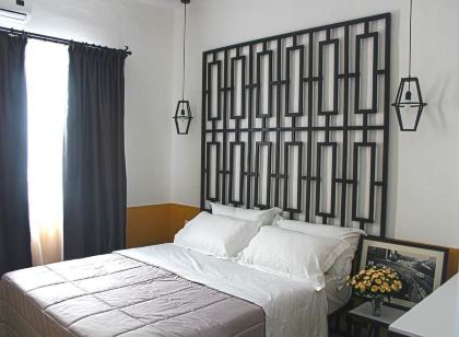 Hotel Antigone
