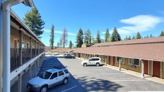 bluebird-day-inn-and-suites